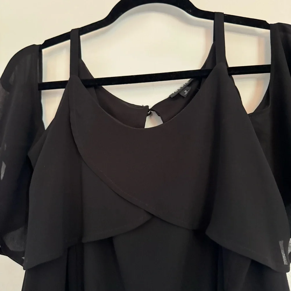 Torrid Black cold shoulder Dress size 2X - Picture 4 of 9